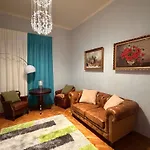 Old Town Family House