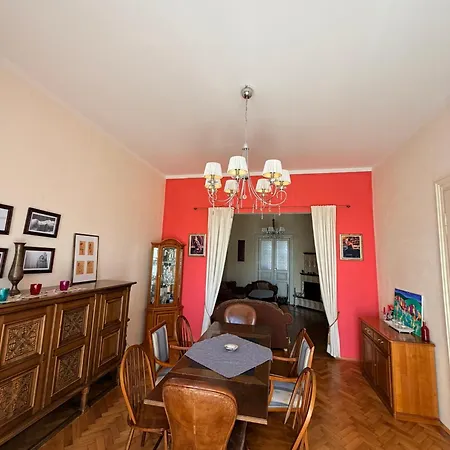 Villa Old Town Family House *