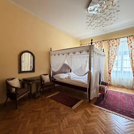 Old Town Family House Villa Levoča