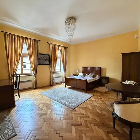 Old Town Family House Villa Levoča