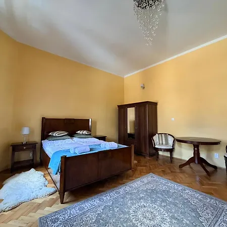 Old Town Family House Villa *
